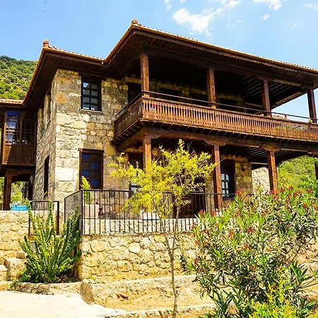 Fethiye Kayakoyde 4+1 Havuzu Korunakli, Genis Bahceli Luks * Belen (Fethiye)