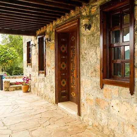 فيلة Fethiye Kayakoyde 4+1 Havuzu Korunakli, Genis Bahceli Luks